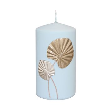 Bougie pilier LLUVIA, motif feuille de palmier, bleu ciel, 13cm, Ø7cm, 52h
