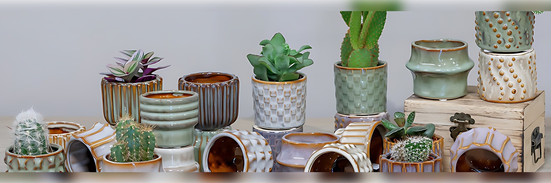 Pots de fleus sur INNA Glas